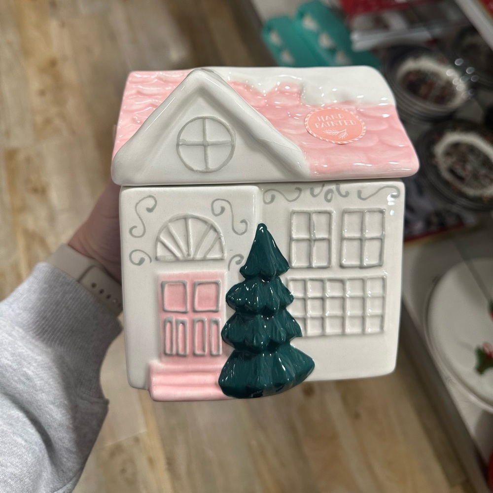 Peppermint and Pine PINK Gingerbread House Jar
